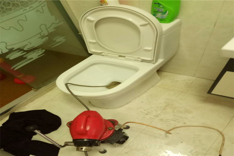 合作如何疏通马桶 疏通马桶多少钱